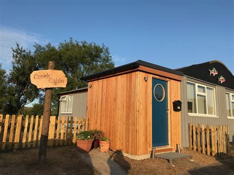 3 self-catering holiday cottages just a short walk away from the sandy beaches of Sandilands and Sutton-on-Sea. . Houses to rent cleethorpes and humberston